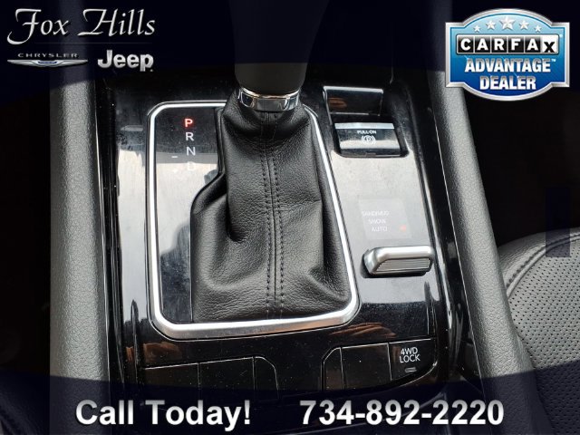 Used 2024 Jeep Compass Limited w/ Elite Group AWD/4WD image 23