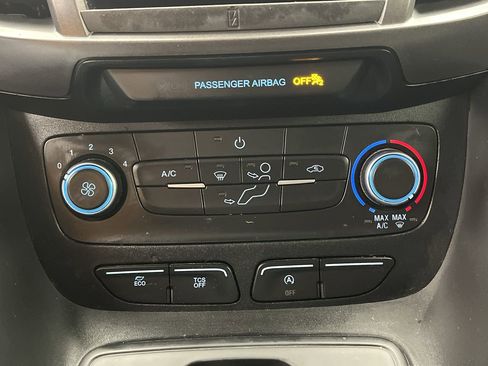 Used 2020 Ford Transit Connect XL image 16