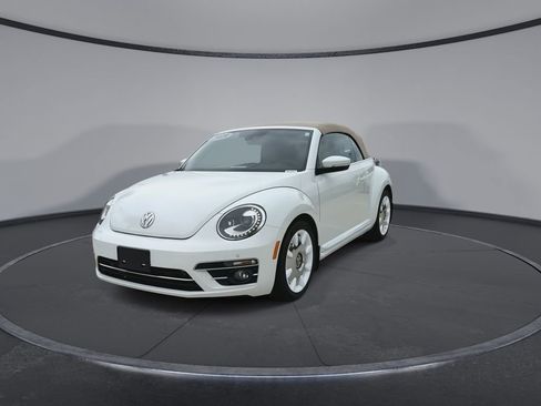 Used 2019 Volkswagen Beetle 2.0T S image 4