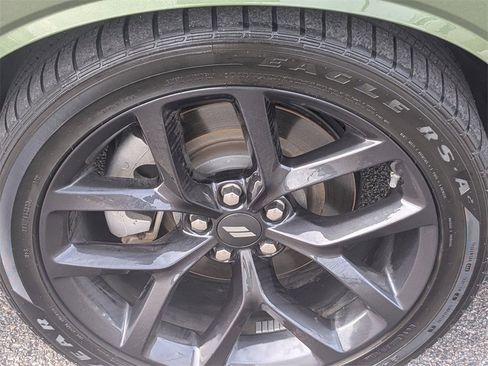 Used 2022 Dodge Challenger R/T w/ Driver Convenience Group image 14