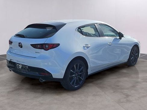 Used 2023 MAZDA MAZDA3 s image 4