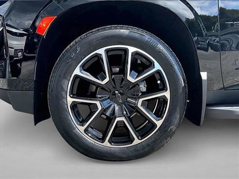 Certified 2022 Chevrolet Tahoe RST w/ Luxury Package image 10