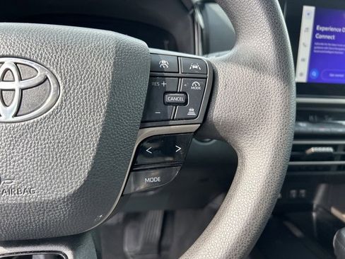 Used 2025 Toyota Camry LE image 19