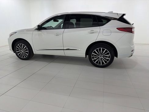 Certified 2025 Acura RDX SH-AWD w/ Advance Package image 2