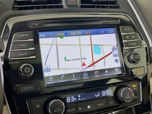 Used 2016 Nissan Maxima Platinum image 22