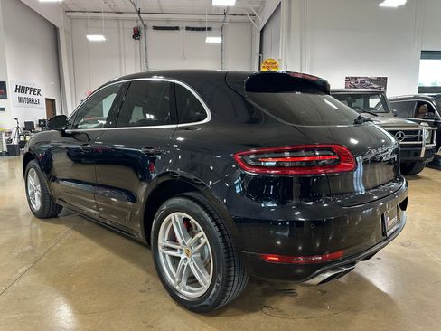 Used 2016 Porsche Macan Turbo image 6