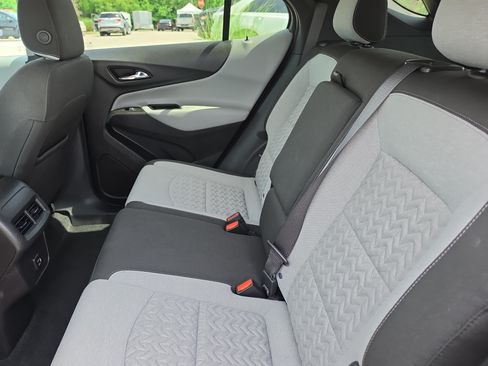 Certified 2024 Chevrolet Equinox LS w/ LS Convenience Package FWD image 11