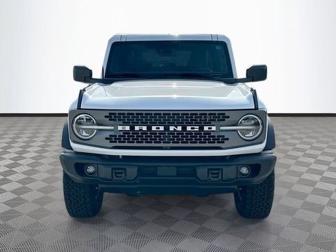 New 2025 Ford Bronco Badlands image 2