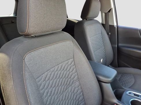 Used 2021 Chevrolet Equinox LT AWD/4WD image 19