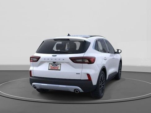 New 2025 Ford Escape SE w/ PHEV Premium Package FWD image 8