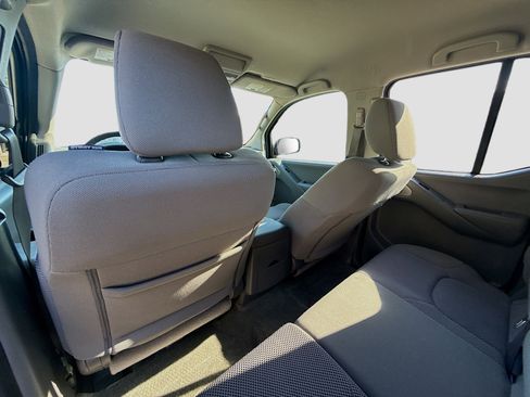 Used 2018 Nissan Frontier SV w/ Value Truck Package image 23