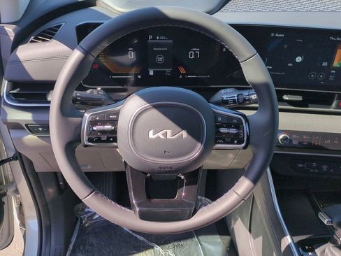 New 2026 Kia Carnival EX image 10