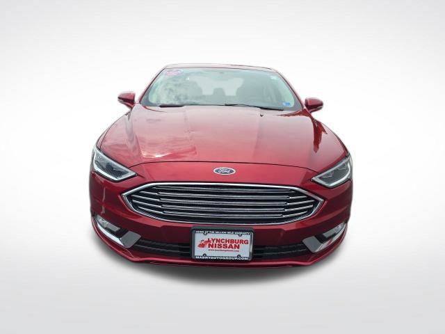 Used 2017 Ford Fusion SE w/ Fusion SE Technology Package FWD image 8