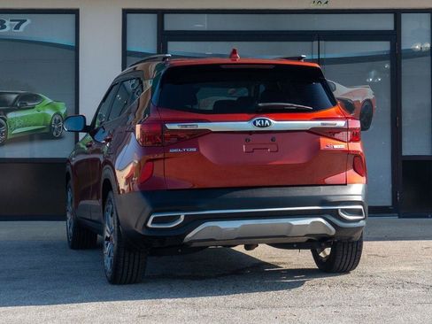 Used 2021 Kia Seltos S AWD/4WD image 4