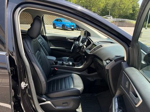 Used 2020 Ford Edge SEL w/ Convenience Package AWD/4WD image 28