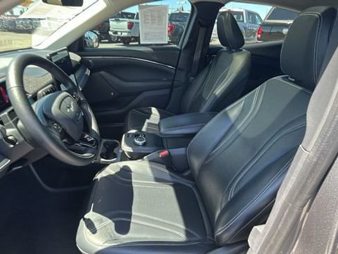 Certified 2021 Ford Mustang Mach-E Premium AWD/4WD image 17
