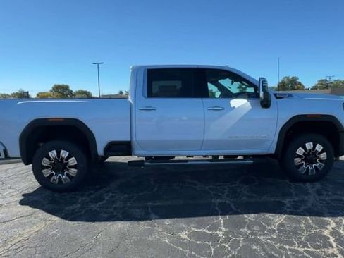 New 2026 GMC Sierra 2500 Denali w/ Technology Package image 9