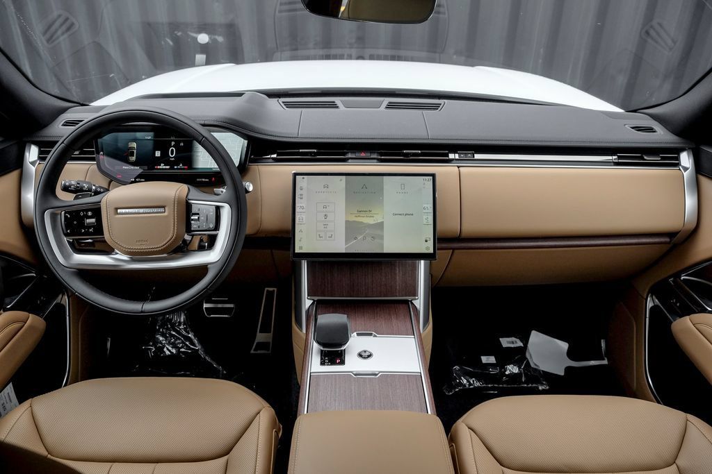 New 2026 Land Rover Range Rover Long Wheelbase SE AWD/4WD image 20