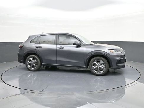 New 2026 Honda HR-V LX image 18