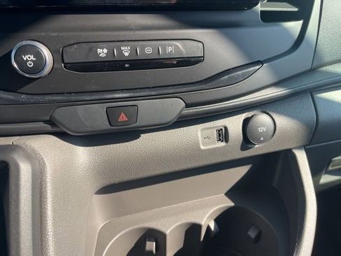 New 2026 Ford Transit 250 148 Medium Roof w/ Load Area Protection Package image 23