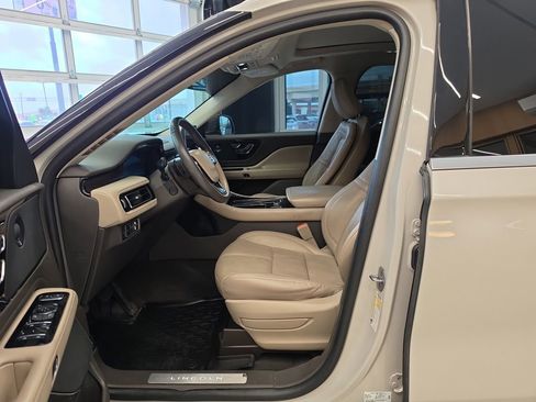 Used 2024 Lincoln Aviator Reserve w/ Equipment Group 201A RWD image 14