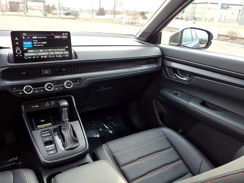 Used 2025 Honda CR-V Sport-L image 22