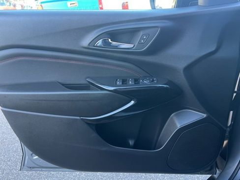 Used 2024 Chevrolet Trax RS w/ Driver Confidence Package image 21