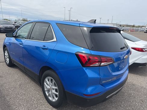 Used 2024 Chevrolet Equinox LT AWD/4WD image 12