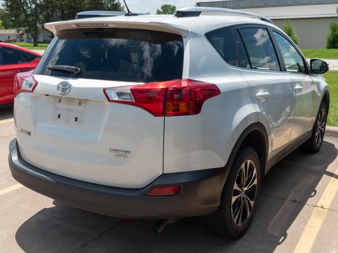 Used 2015 Toyota RAV4 Limited AWD/4WD image 7