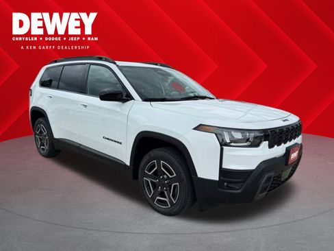 New 2026 Jeep Cherokee Laredo AWD/4WD image 1