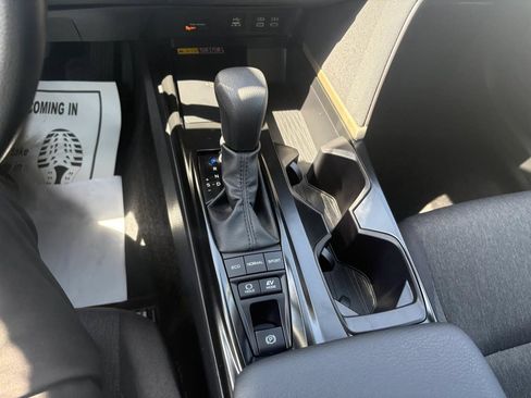 Used 2026 Toyota Camry LE FWD image 27