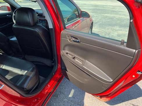 Used 2008 Chevrolet Impala LT w/ Luxury Edition Package FWD image 31