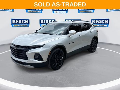 Used 2020 Chevrolet Blazer LT w/ Sound & Technology Package FWD image 4