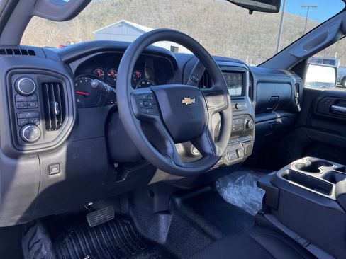 New 2026 Chevrolet Silverado 1500 W/T w/ WT Value Package image 14