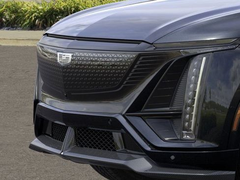 New 2026 Cadillac Lyriq V w/ Exterior Carbon Fiber Package image 13