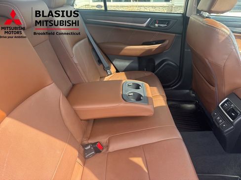 Used 2019 Subaru Outback 2.5i Touring image 36