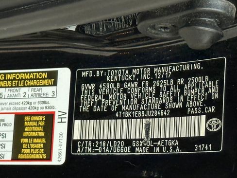 Used 2018 Toyota Avalon XLE image 40