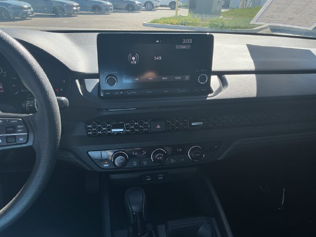 Certified 2023 Honda Accord EX image 18