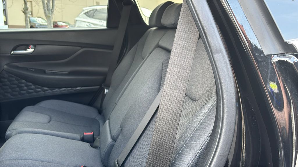 Used 2023 Hyundai Santa Fe SEL AWD/4WD image 30