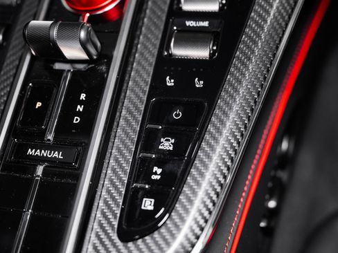 New 2026 Aston Martin V8 Vantage S image 31