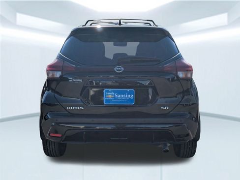 Used 2022 Nissan Kicks SR w/ Interior Electronics Package image 5