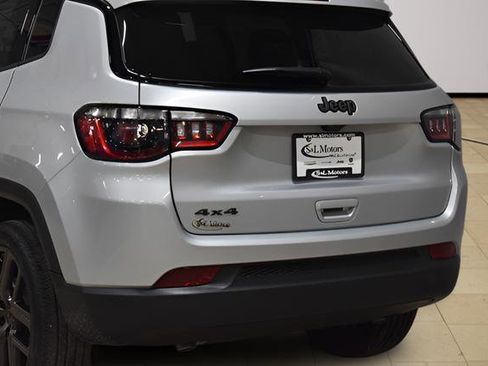 New 2026 Jeep Compass Latitude AWD/4WD image 30