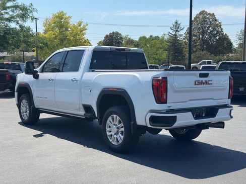 Used 2022 GMC Sierra 3500 Denali AWD/4WD image 5