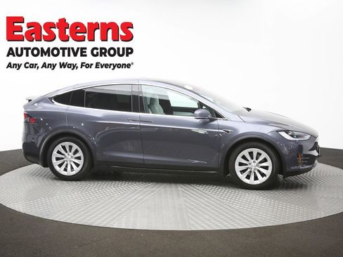 Used 2018 Tesla Model X 75D AWD/4WD image 42