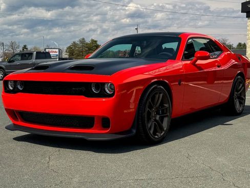 Used 2023 Dodge Challenger SRT Hellcat RWD image 20