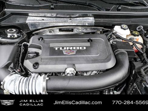 Used 2024 Cadillac XT4 Premium Luxury AWD/4WD image 34