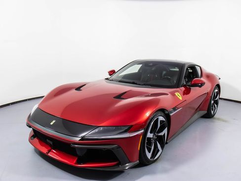 Certified 2025 Ferrari 12Cilindri RWD image 10
