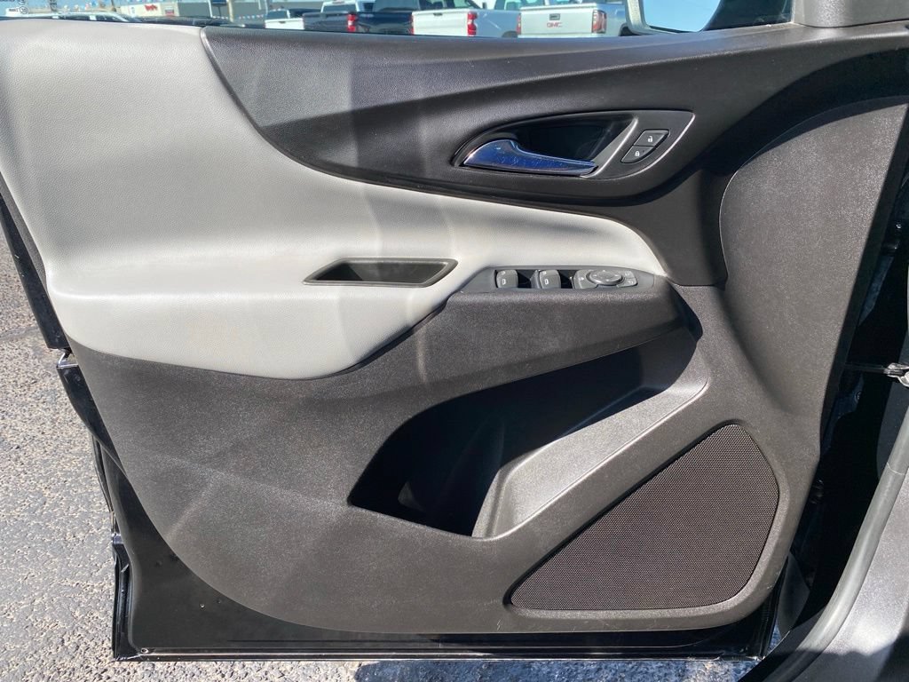 Used 2018 Chevrolet Equinox LS FWD image 26