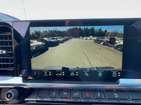 Used 2026 Chevrolet Silverado 2500 High Country w/ High Country Premium Package AWD/4WD image 11