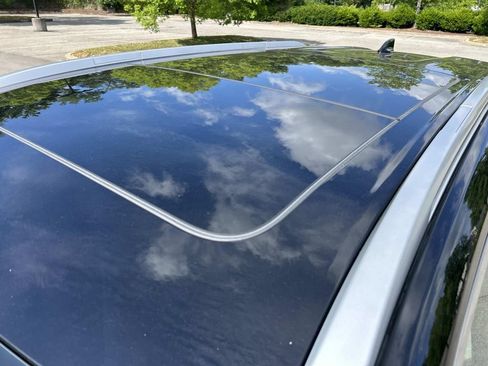 Certified 2023 Nissan Rogue SV w/ SV Premium B Package FWD image 12
